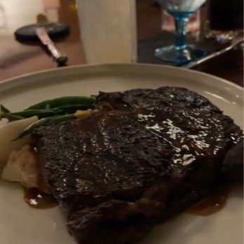 Zoes Steak & Seafood - 16oz Meyers Prime Grade Ribeye - Seafood Near Me - Virginia Beach, Virginia