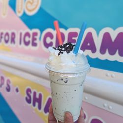 ScoopN' Mobile Ice Cream - Mint shake