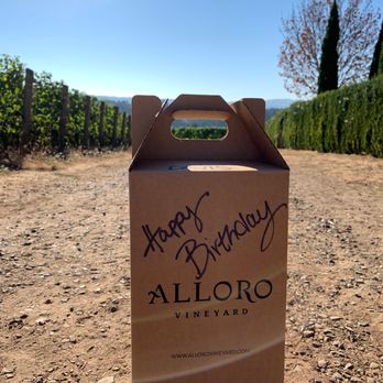 Alloro Vineyard - September 2020 for my husband's birthday! - Wineries Near Me - Sherwood, Oregon Alloro Vineyard - September 2020 for my husband's birthday! - Wineries Near Me - Sherwood, Oregon