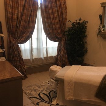 Elite Spa Collection - Massage Room - Skin Care Near Me - Alpharetta, Georgia