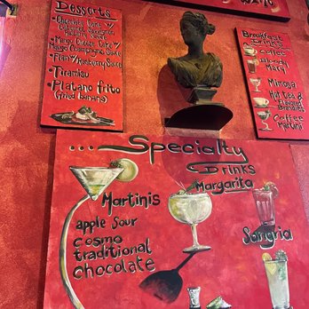 Todo Un Poco - Wall decorations - Pizza Near Me - Elk Grove, California Todo Un Poco - Wall decorations - Pizza Near Me - Elk Grove, California