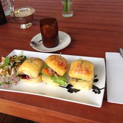 Jam & Bread - Sliders.