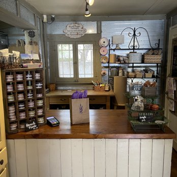 Temecula Lavender - A gift for my friend - Cosmetics & Beauty Supply Near Me - Temecula, California
