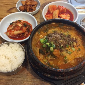 Gom Tang E - Korean Near Me - Centreville, Virginia