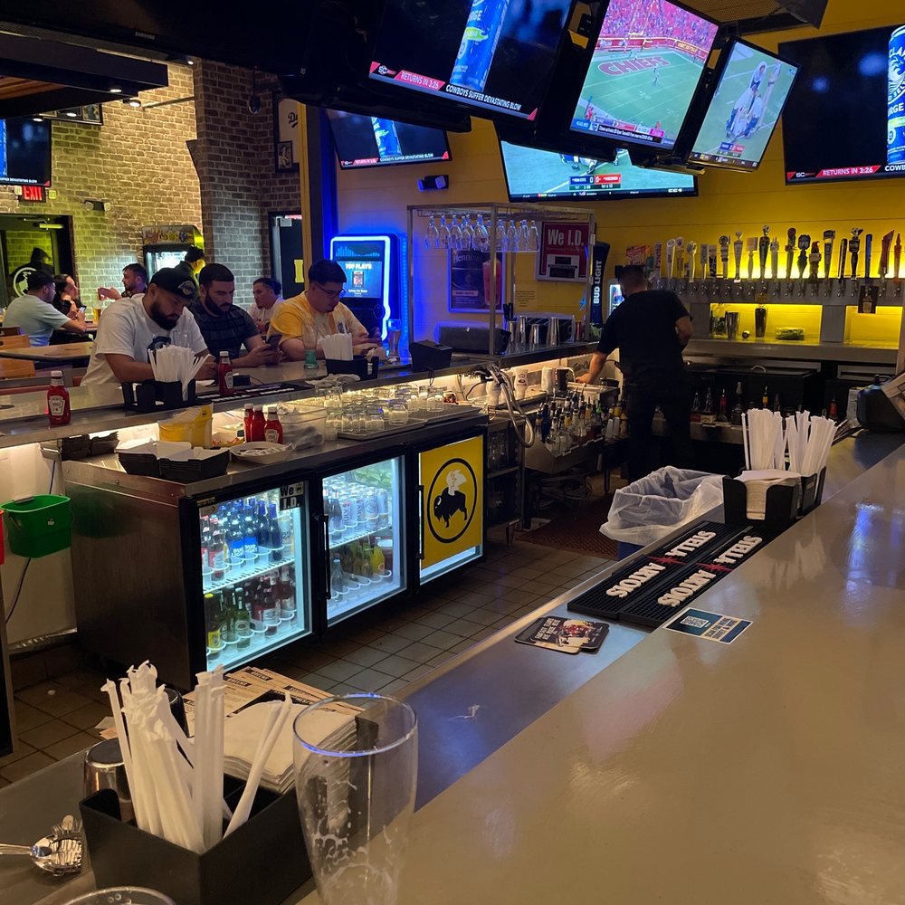 Buffalo Wild Wings - Matthew is the slowest & most unaware bartender I've ever encountered... ever. - Chicken Wings Near Me - Carson, California Buffalo Wild Wings - Matthew is the slowest & most unaware bartender I've ever encountered... ever. - Chicken Wings Near Me - Carson, California