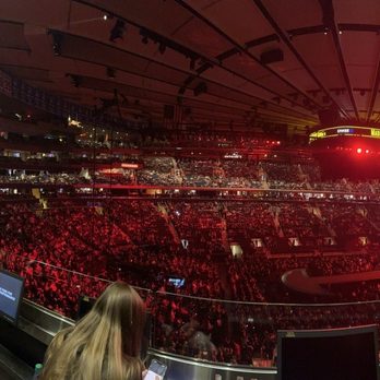 Madison Square Garden - Panoramic pic - Stadiums & Arenas Near Me - New York, New York Madison Square Garden - Panoramic pic - Stadiums & Arenas Near Me - New York, New York