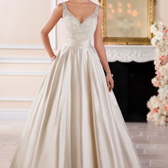 The Wedding Factor - Stella York Wedding Dress @ The Wedding Factor - Bridal Near Me - Philadelphia, Pennsylvania The Wedding Factor - Stella York Wedding Dress @ The Wedding Factor - Bridal Near Me - Philadelphia, Pennsylvania