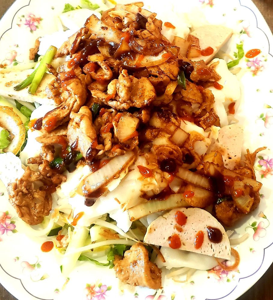 PHO LAN 66 Photos & 28 Reviews 315 Cherry St, Kansas City, Missouri