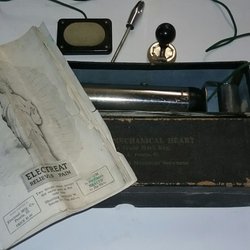 C&C Antique & Resale Emporium - This is an authentic quack medicine peace that doctors used in 1919. It's complete comes in original box and has the directions