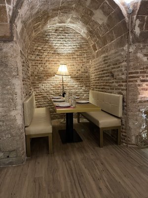 Bodega de los Secretos by null