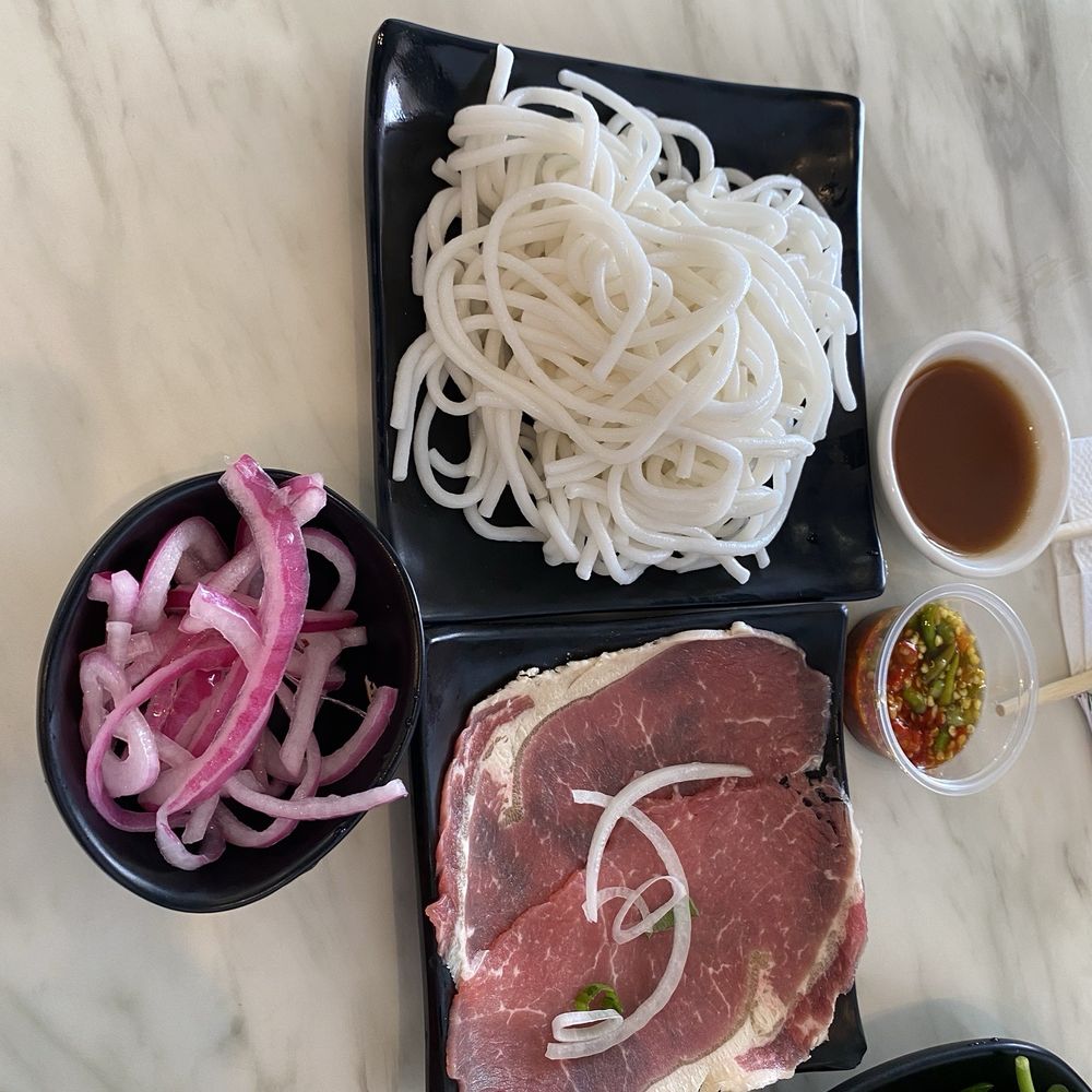 Bep Me Nam Bun Bo Tho Da - Vietnamese Near Me - Westminster, California