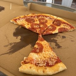 Caliente Club & Resorts - The pizza was marginal, but that was expected