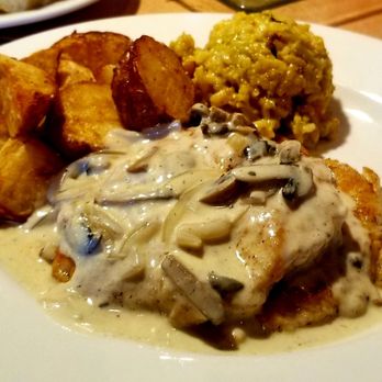 Brickyard Cafe - Champagne chicken - Italian Near Me - Franklin, Kentucky