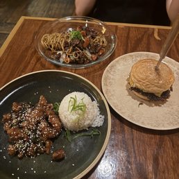 General Tso's Chicken Burger Tex Lo Mein