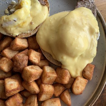Mango's Breakfast Brunch - Steak Benny "Filet Mignon" - Breakfast & Brunch Near Me - Keller, Texas
