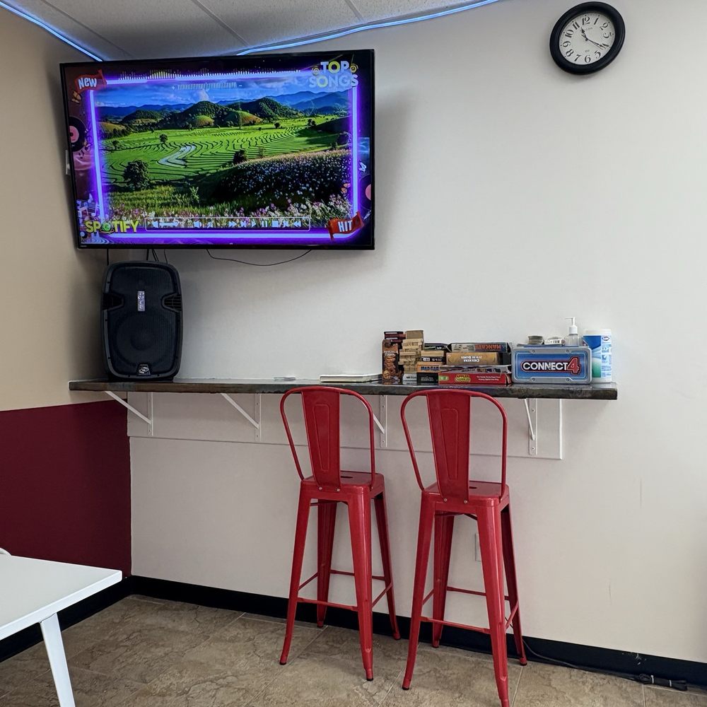 Boba Pop - They have some cute board games and fun music playing! Cute 3rd space energy - Coffee & Tea Near Me - Siloam Springs, Arkansas Boba Pop - They have some cute board games and fun music playing! Cute 3rd space energy - Coffee & Tea Near Me - Siloam Springs, Arkansas