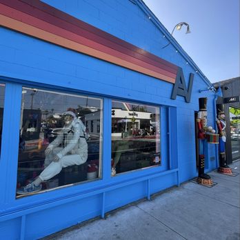 Aviator Nation - Men's Clothing Near Me - Venice, California