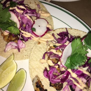 Greenpoint Fish & Lobster - Grilled fish tacos - Seafood Near Me - Brooklyn, New York