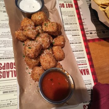 Twin Peaks - Sports Bars Near Me - Olathe, Kansas