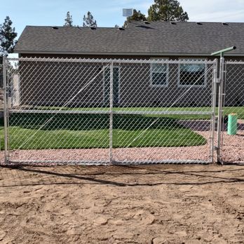 Majestic Fencing - Fences & Gates Near Me Majestic Fencing - Fences & Gates Near Me
