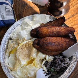 Molly's Deli - Molly's platter