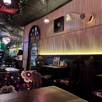 Farida - Inside - Uzbek Near Me - New York, New York
