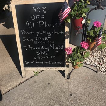 Demarest Farm - Farmers Market Near Me - Hillsdale, New Jersey