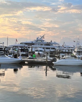 Danfords Hotel & Marina by null