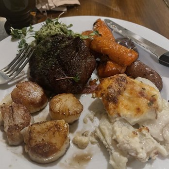 Kindling Texas Kitchen - Surf and Turf entire plate lukewarm - American Near Me - Cibolo, Texas