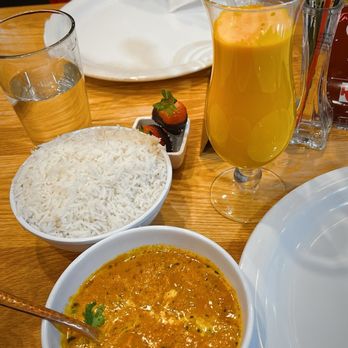 Rajni Indian Cuisine - Indian Near Me - Madison, Wisconsin Rajni Indian Cuisine - Indian Near Me - Madison, Wisconsin