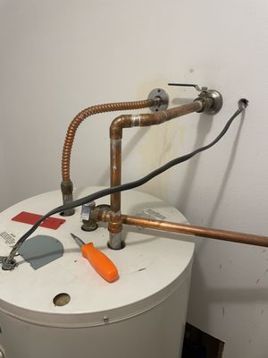 Stop Leak Maintenance Logo