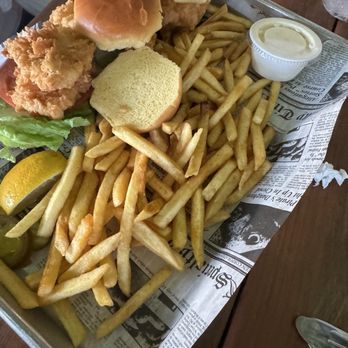 Geiger Key Marina - Fish sliders - Seafood Near Me - Key West, Florida Geiger Key Marina - Fish sliders - Seafood Near Me - Key West, Florida