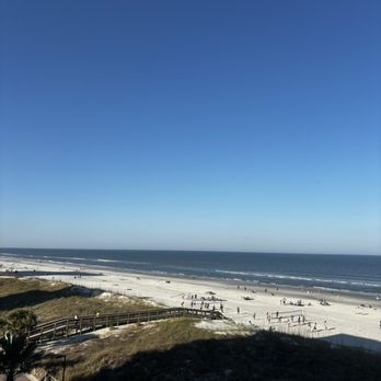 Margaritaville Beach Hotel Jacksonville Beach - View from terrace on floor 4. - Hotels Near Me - Jacksonville Beach, Florida Margaritaville Beach Hotel Jacksonville Beach - View from terrace on floor 4. - Hotels Near Me - Jacksonville Beach, Florida