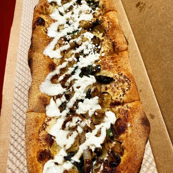 &pizza - the white (truffle ranch was AMAZING) - Pizza Near Me - Arlington, Virginia
