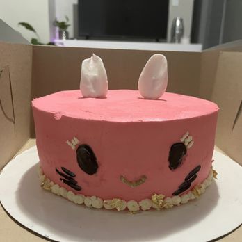 SugarKraft Frostings By Key - This cake is mad disrespectful to charge people to buy, no where near what I asked and I even provided pictures! - Custom Cakes Near Me SugarKraft Frostings By Key - This cake is mad disrespectful to charge people to buy, no where near what I asked and I even provided pictures! - Custom Cakes Near Me