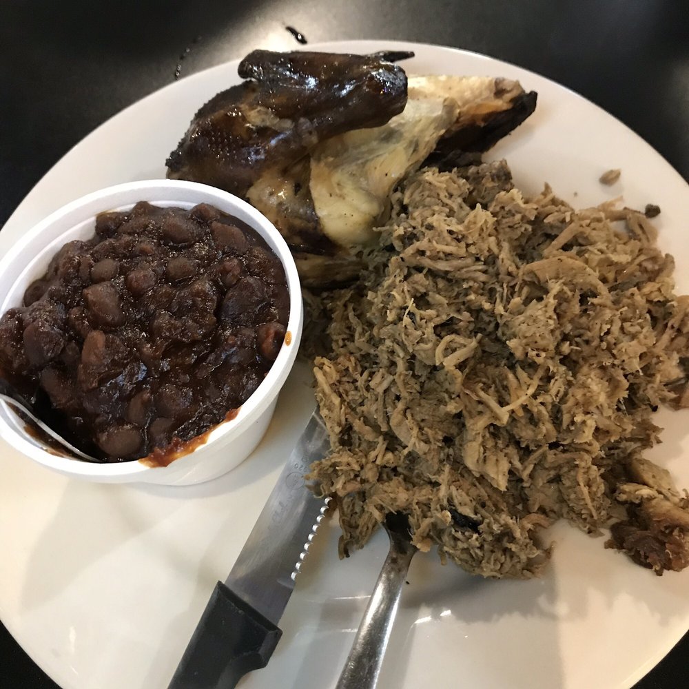 AJ's On Main - Barbeque Near Me - Grapevine, Texas