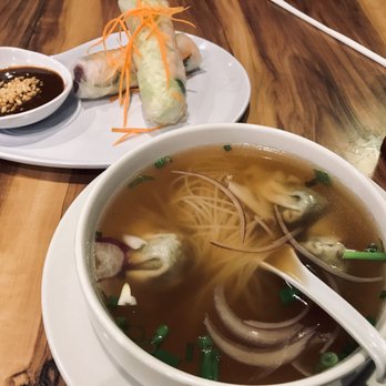 Basil's Café - Vietnamese Near Me - Long Beach, Mississippi