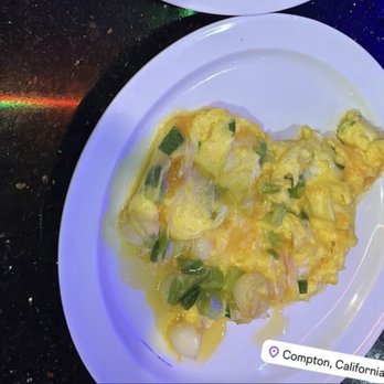 The Ingredients - Scrambled Eggs with Cheddar Cheese & Green Onions - Breakfast & Brunch Near Me - Compton, California The Ingredients - Scrambled Eggs with Cheddar Cheese & Green Onions - Breakfast & Brunch Near Me - Compton, California
