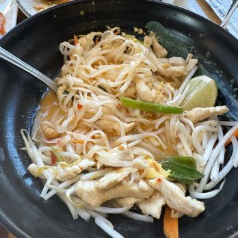 Blue Fish - Pad Thai (Chicken) - Japanese Near Me - Ocean City, Maryland Blue Fish - Pad Thai (Chicken) - Japanese Near Me - Ocean City, Maryland
