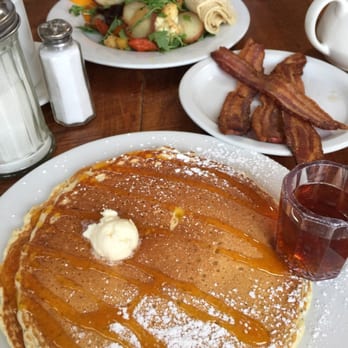 Sam's Log Cabin - Breakfast. A veggie hash with corn tortillas and poppyseed orange pancakes. And a side of crispy bacon because... It's bacon. - Breakfast & Brunch Near Me - Albany, California