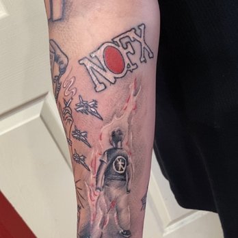 Rubes Tattoos - Tattoo Near Me - Arcadia, California