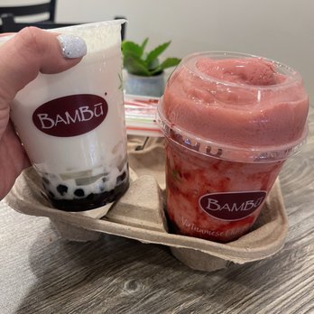 Bambu - Strawberry smoothie and milk tea - Bubble Tea Near Me - Ann Arbor, Michigan