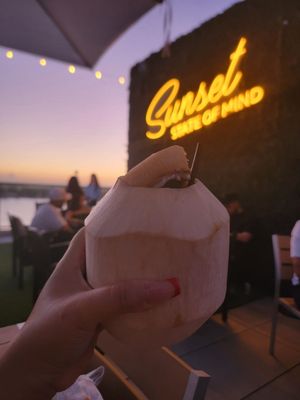 Sunset Club | Rooftop Restaurant & Lounge by null