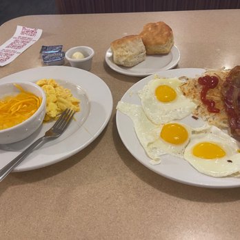 Bob Evans - The big egg breakfast - Breakfast & Brunch Near Me - Jacksonville, Florida Bob Evans - The big egg breakfast - Breakfast & Brunch Near Me - Jacksonville, Florida