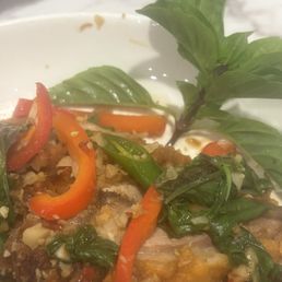 Crispy Duck with Basil -