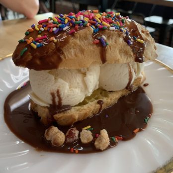 Little - Eclaire - Breakfast & Brunch Near Me - Fort Collins, Colorado