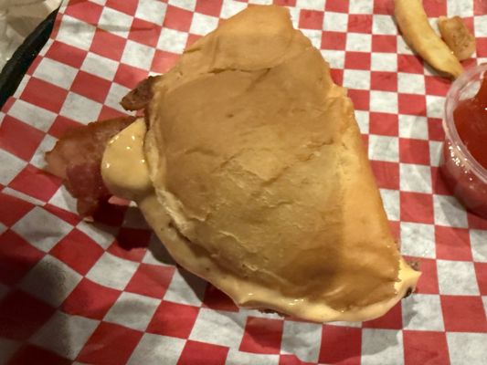 Newt's South by null