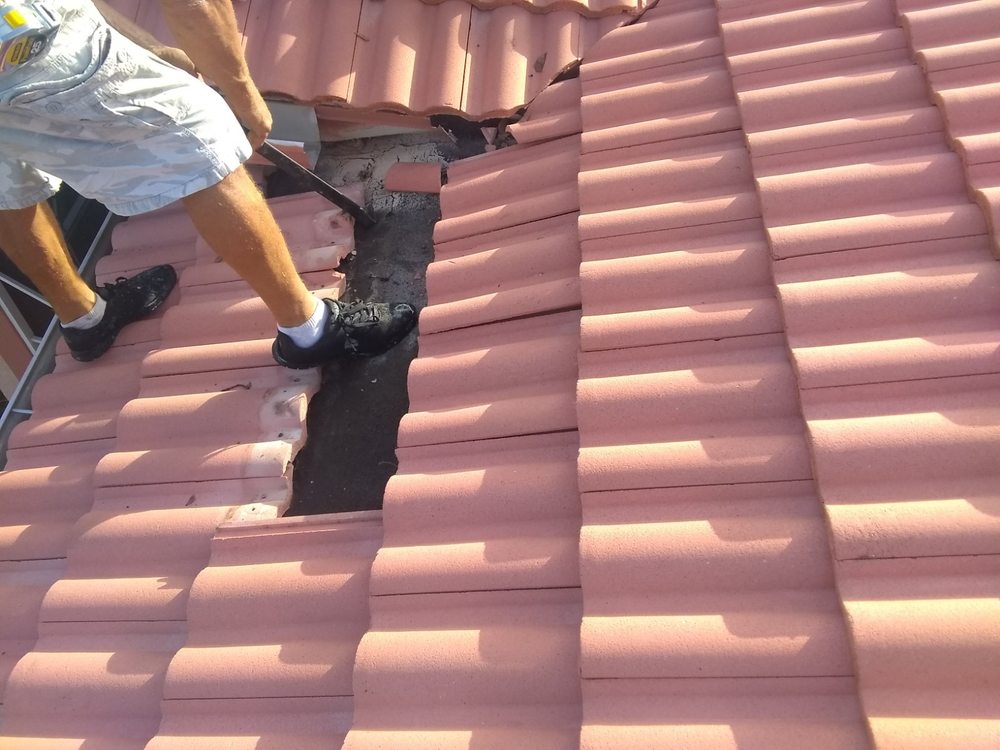 Slide of CV Quality Roofing