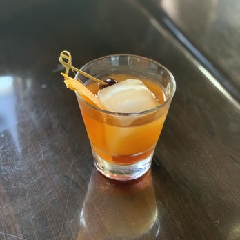 Limericks Tavern - New American Near Me - Alhambra, California