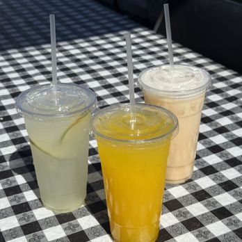 Marthas's Catering - Limonada, Mango, and Horchata - Food Trucks Near Me - San Jose, California